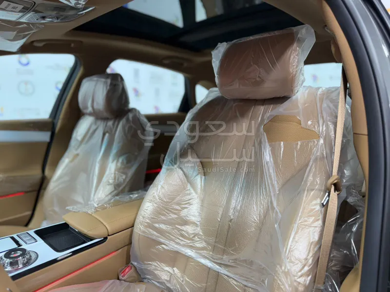 2026 جينيسيس جي 80