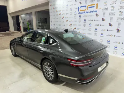 2026 جينيسيس جي 80