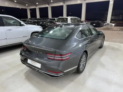 2026 جينيسيس جي 80