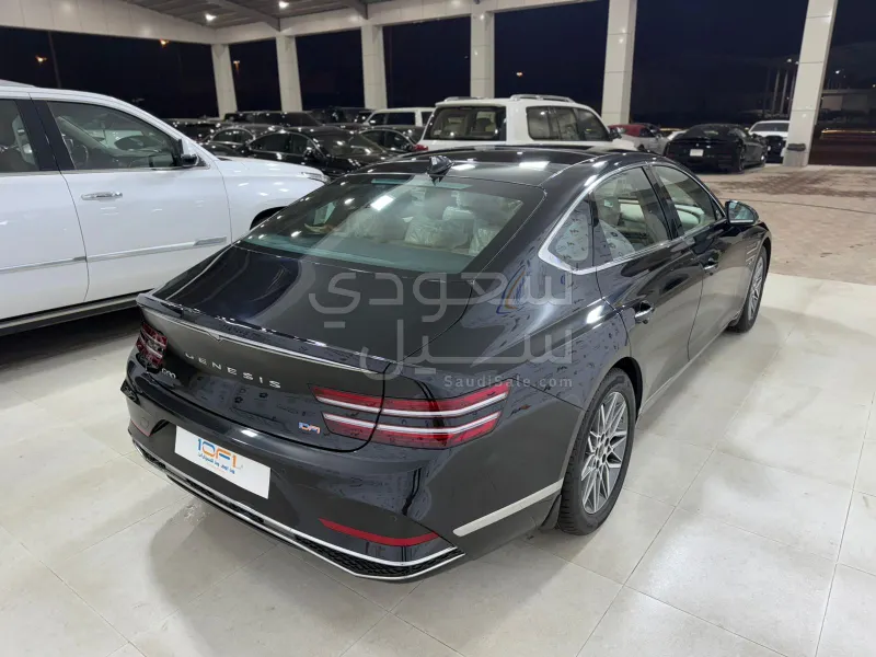 2026 جينيسيس جي 80