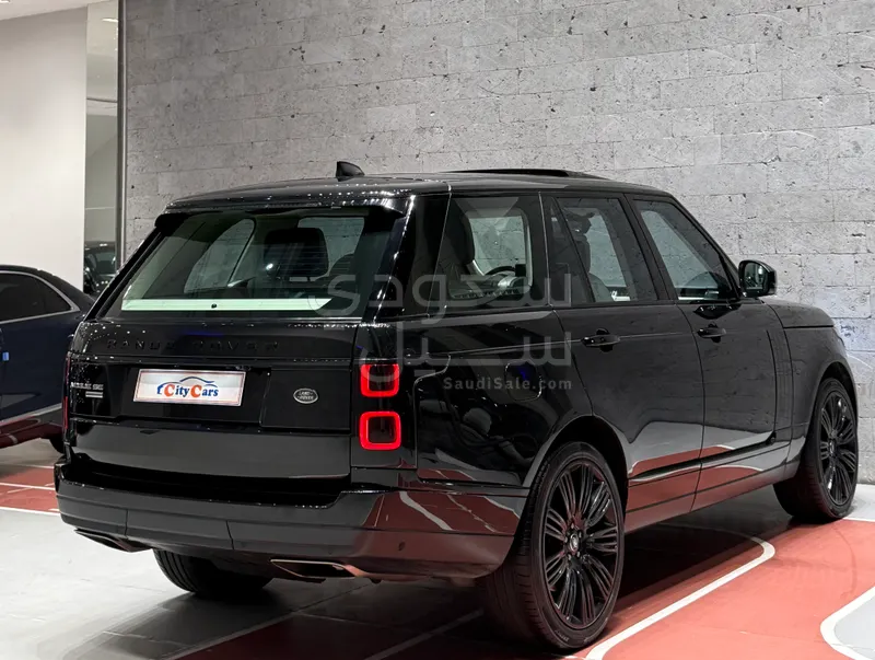 2019 Land Rover Range Rover Vogue SE