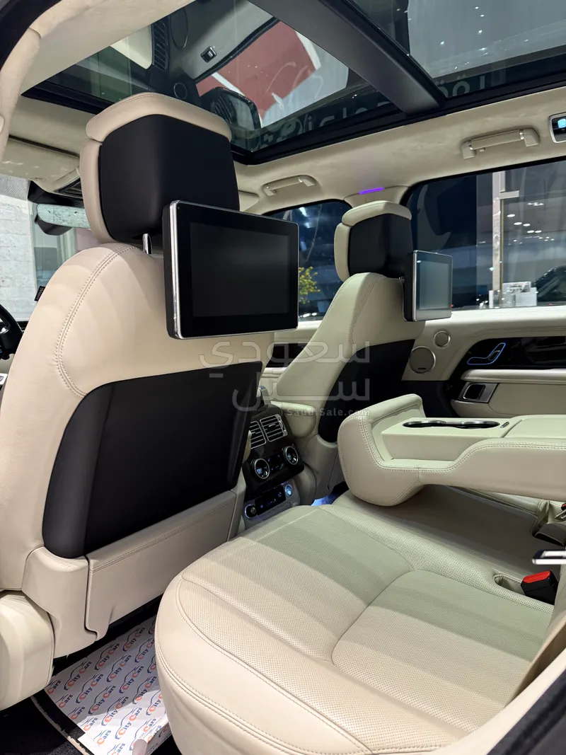 2019 Land Rover Range Rover Vogue SE