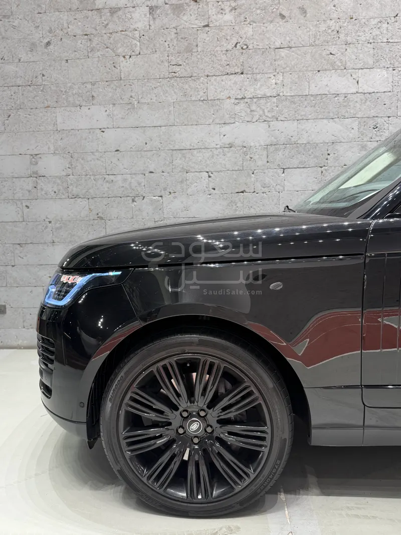 2019 Land Rover Range Rover Vogue SE