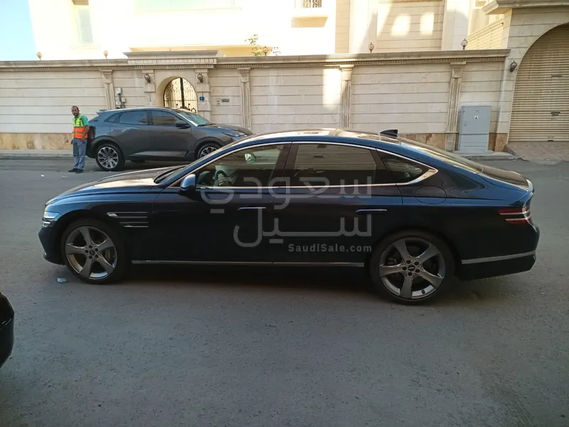 2021 جينيسيس جي 80 رويال