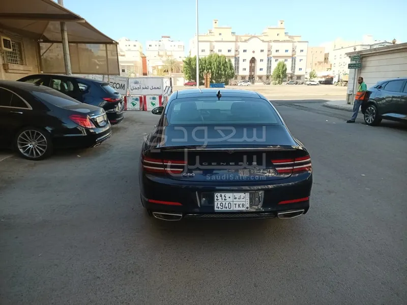 2021 جينيسيس جي 80 رويال