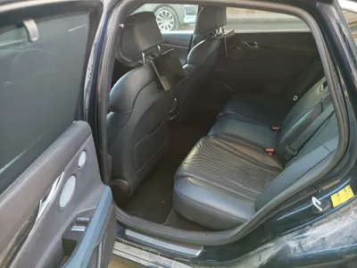 2021 جينيسيس جي 80 رويال