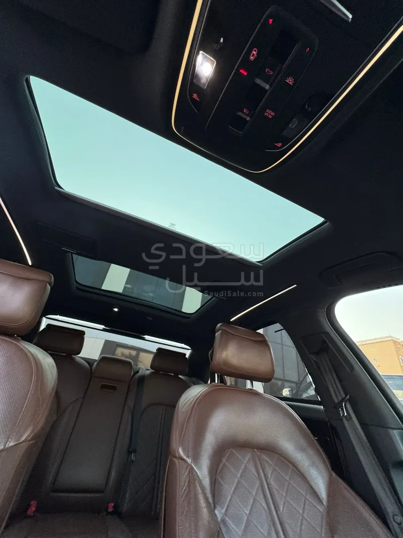 2012 اودي اي 8 ال النسخة السعودية