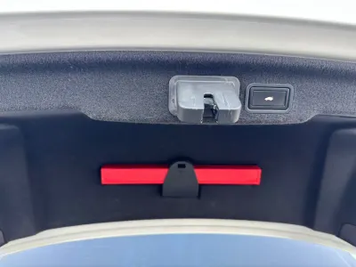 2012 اودي اي 8 ال النسخة السعودية