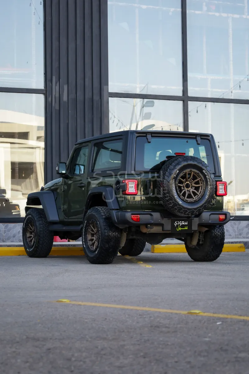 2023 جييب رانجلر سبورت