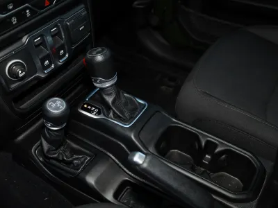 2023 جييب رانجلر سبورت