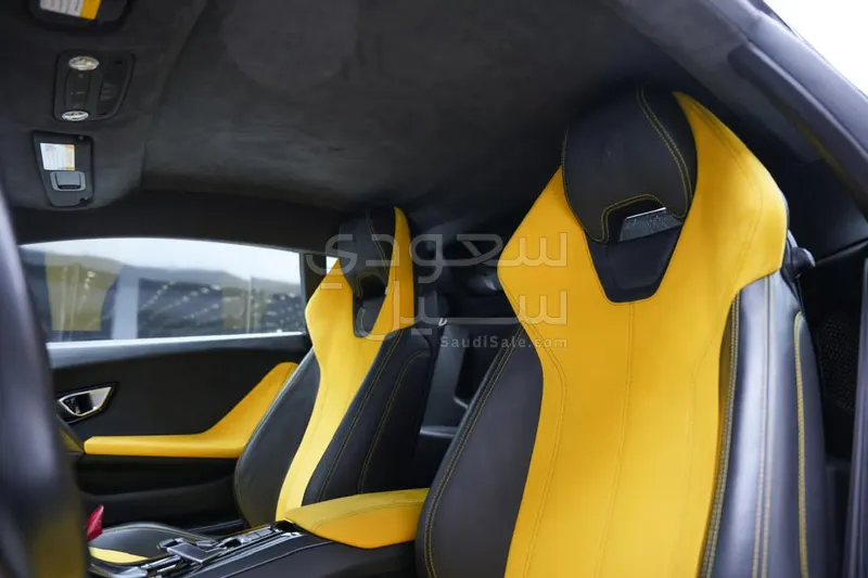 2015 لمبرجيني هوراكان