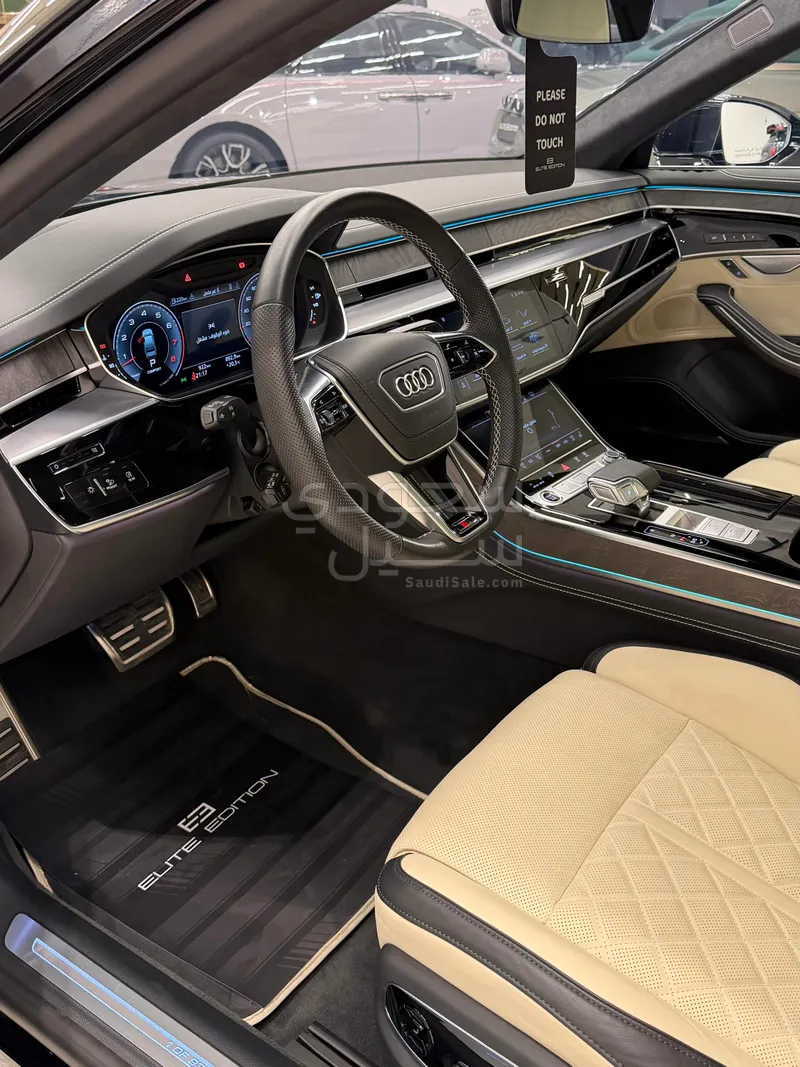 2023 اودي اي 8 ال النسخة السعودية