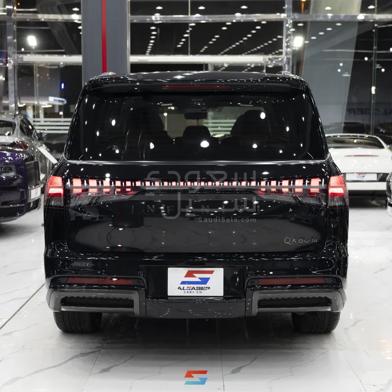 2025 انفينيتي كيو اكس 80