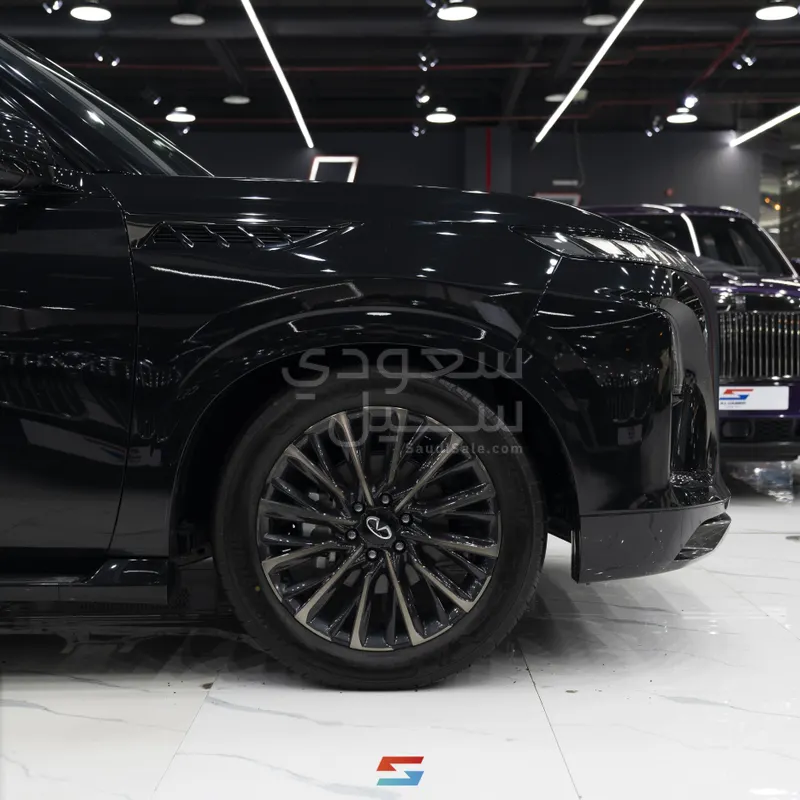 2025 انفينيتي كيو اكس 80