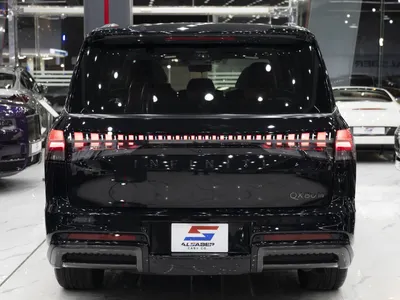 2025 انفينيتي كيو اكس 80