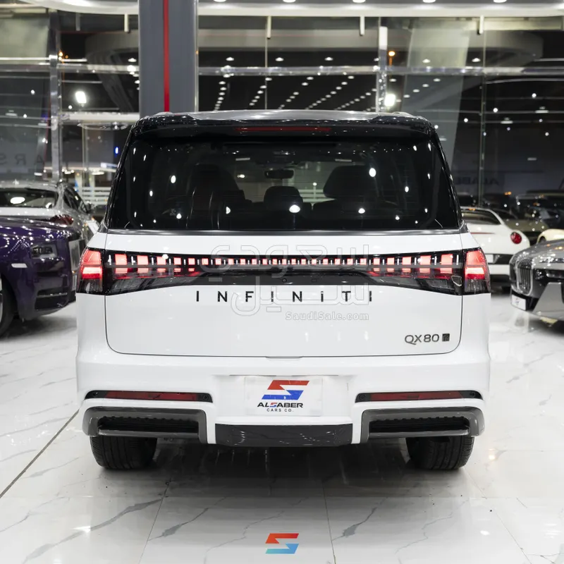 2025 انفينيتي كيو اكس 80