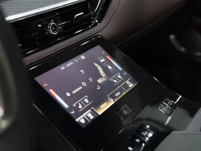 2025 انفينيتي كيو اكس 80