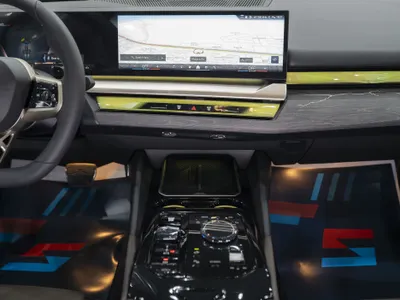 2026 بي ام دبليو الفئة الخامسة 520 أي