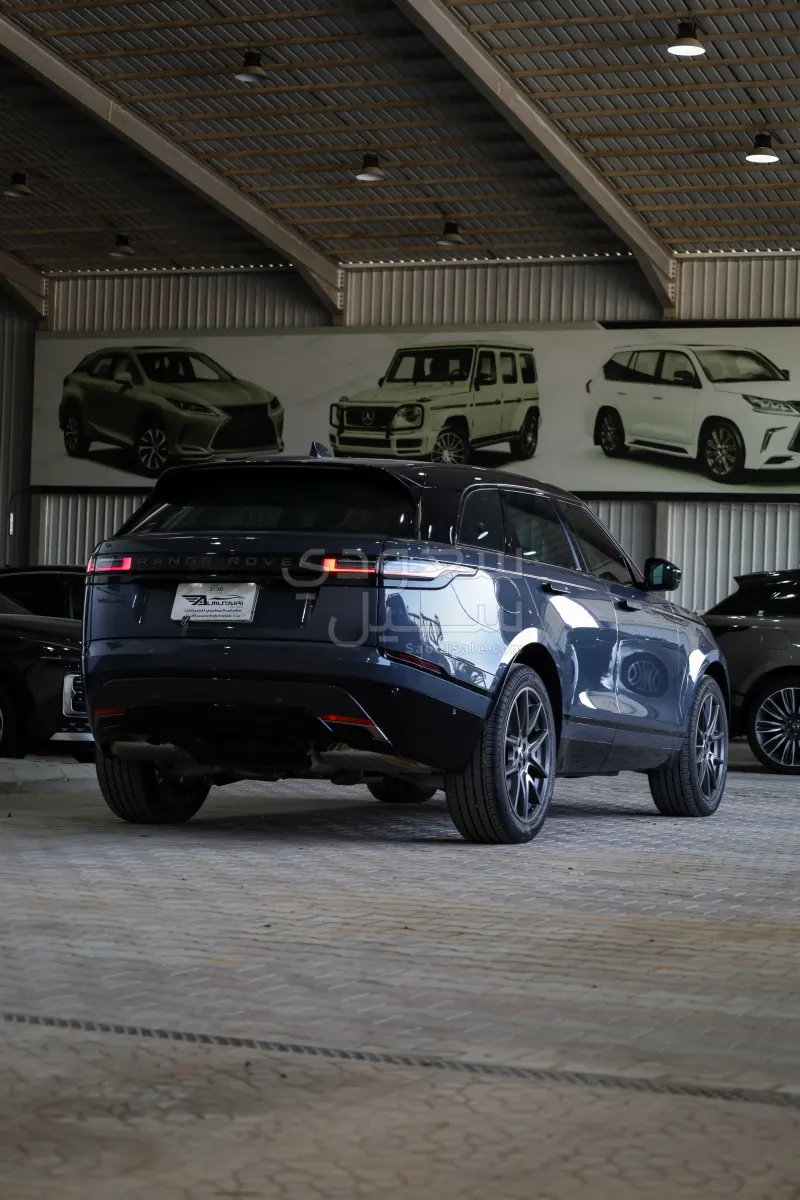 2025 Land Rover Range Rover Velar SE