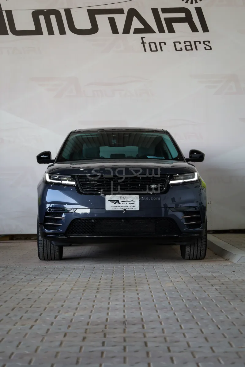 2025 Land Rover Range Rover Velar SE