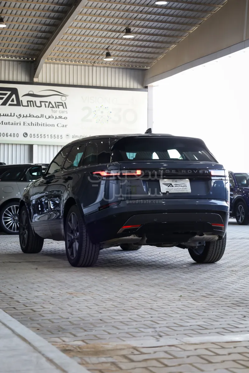 2025 Land Rover Range Rover Velar SE