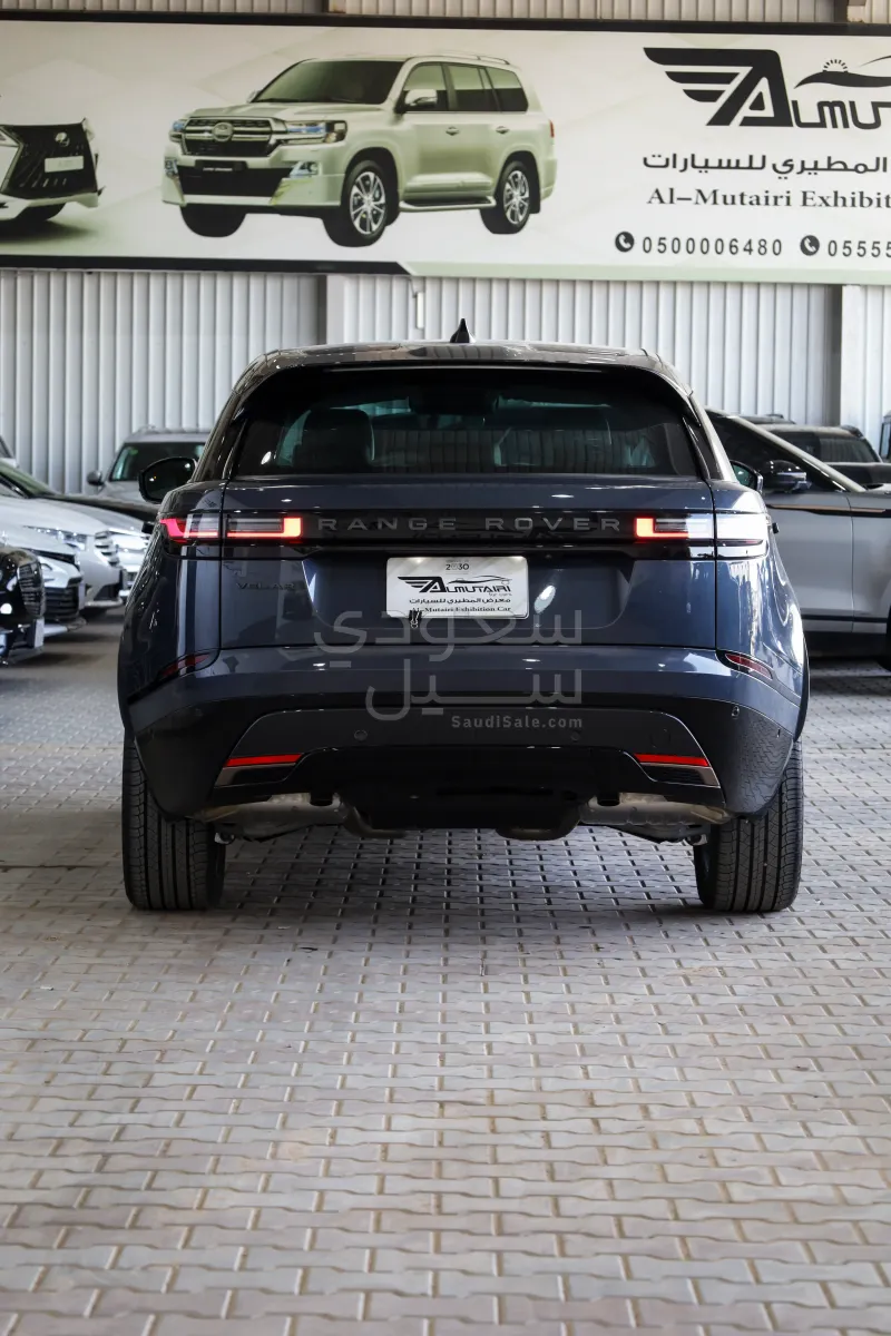 2025 Land Rover Range Rover Velar SE