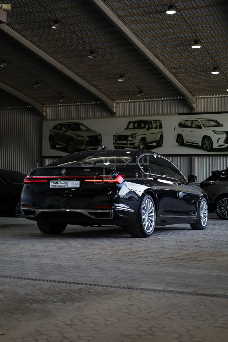 2022 BMW 7 Series 730Li