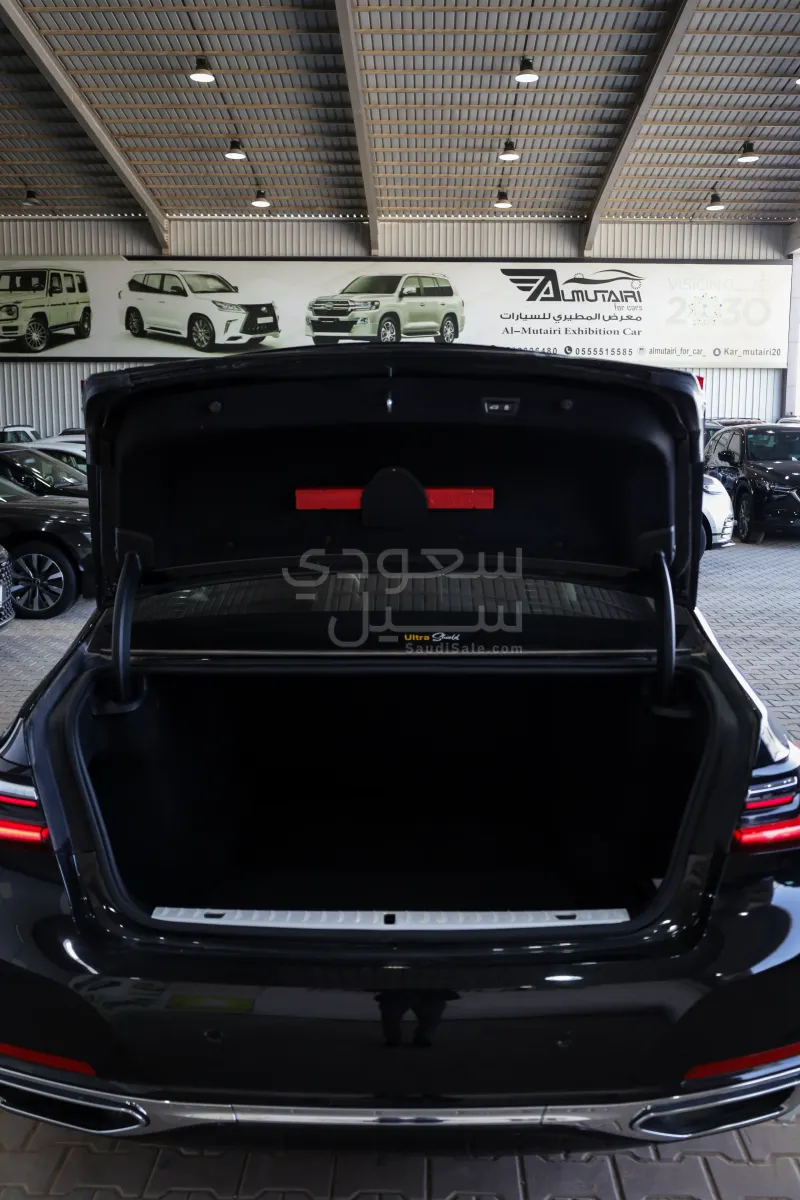 2022 BMW 7 Series 730Li