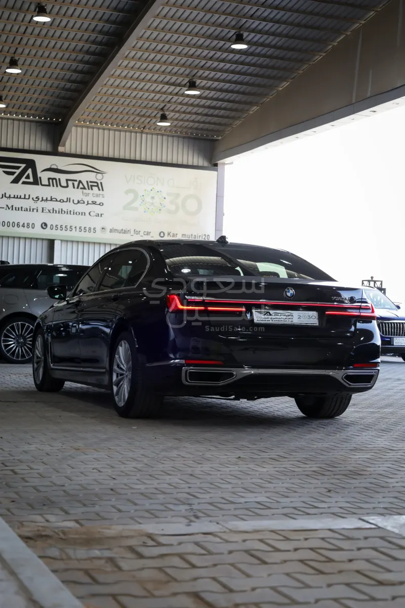 2022 BMW 7 Series 730Li