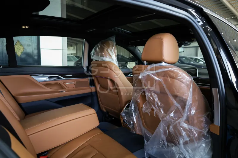 2022 BMW 7 Series 730Li