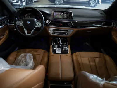 2022 BMW 7 Series 730Li