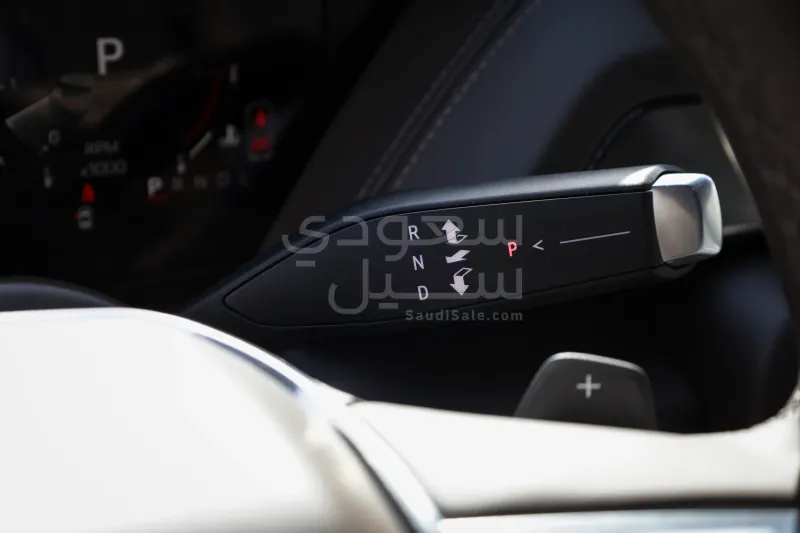 2025 جي ام سي يوكون اليفيشن