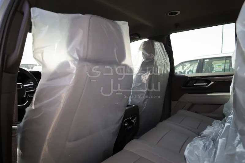 2025 جي ام سي يوكون اليفيشن