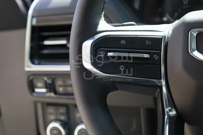 2025 جي ام سي يوكون اليفيشن