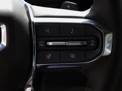 2025 جي ام سي يوكون اليفيشن