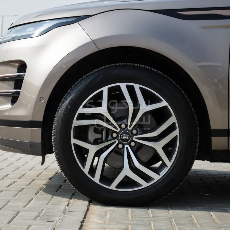 2021 لاند روفر رينج روفر ايفوك داينمك