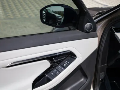 2021 لاند روفر رينج روفر ايفوك داينمك