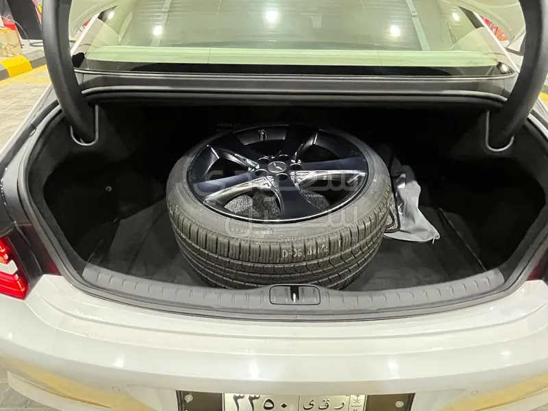 2021 جينيسيس جي 80 رويال