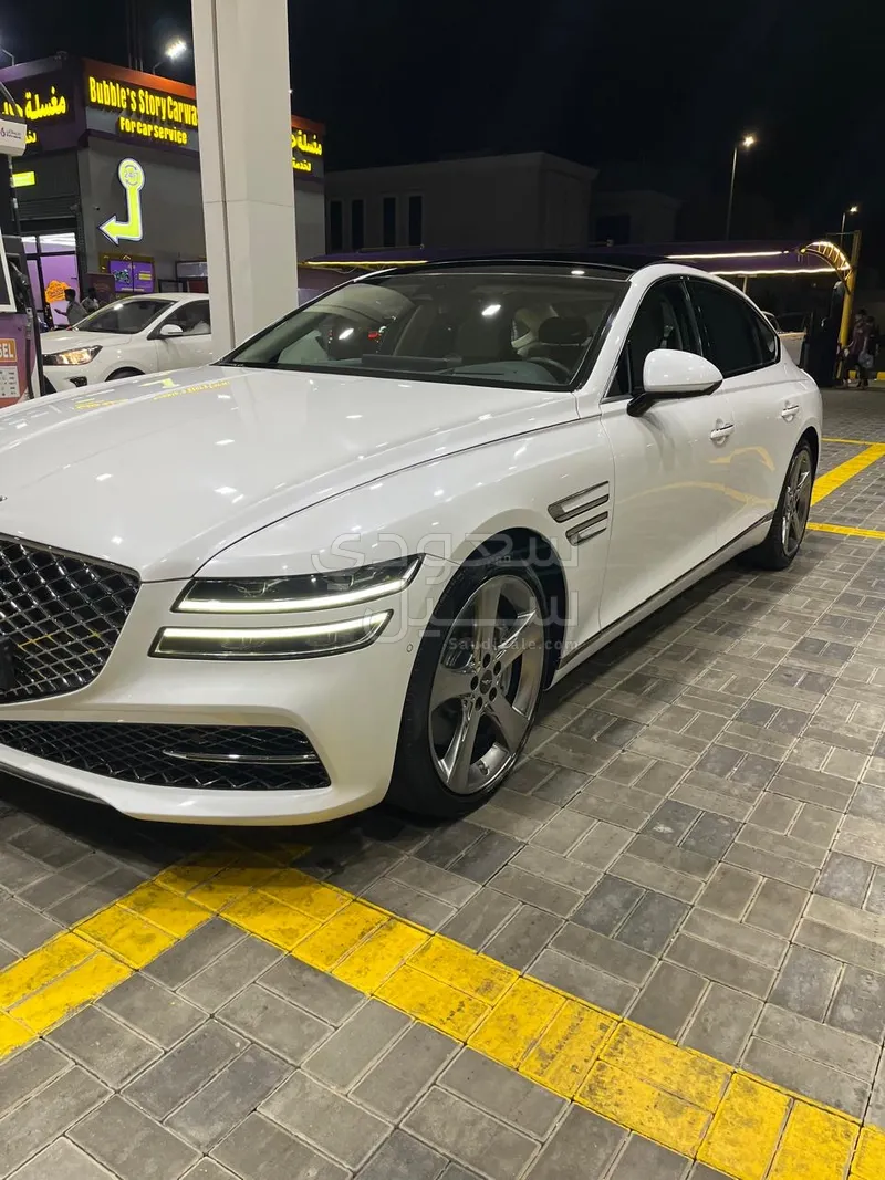 2021 جينيسيس جي 80 رويال