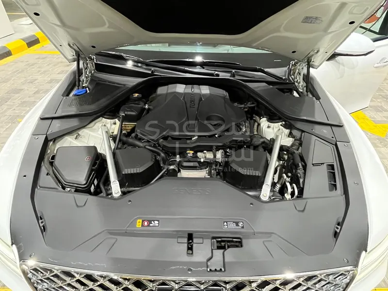 2021 جينيسيس جي 80 رويال