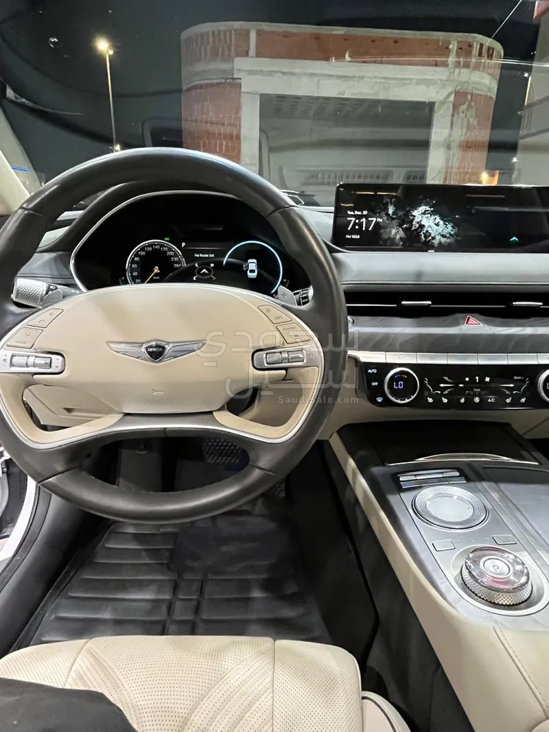 2021 جينيسيس جي 80 رويال