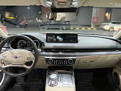 2021 جينيسيس جي 80 رويال