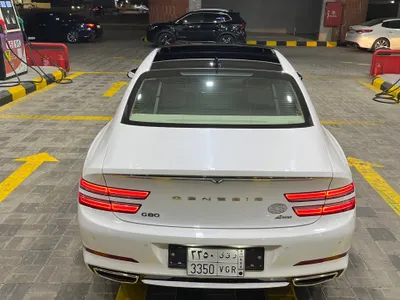 2021 جينيسيس جي 80 رويال