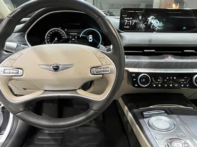 2021 جينيسيس جي 80 رويال