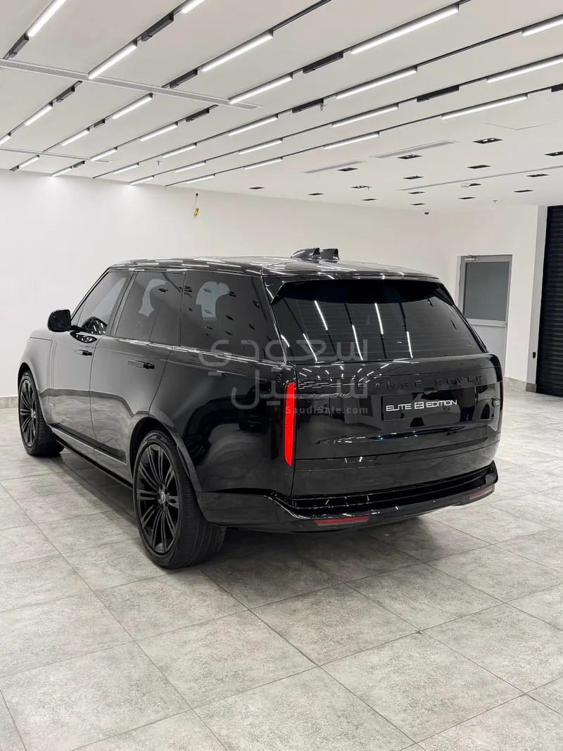 2022 لاند روفر رينج روفر اوتوبيوغرافي