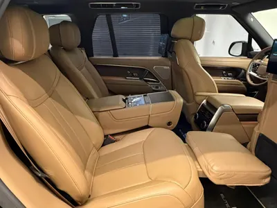 2022 لاند روفر رينج روفر اوتوبيوغرافي