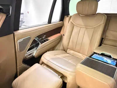 2022 لاند روفر رينج روفر اوتوبيوغرافي