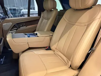 2022 لاند روفر رينج روفر اوتوبيوغرافي