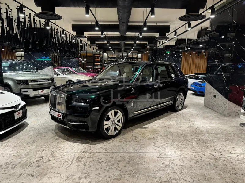 2019 Rolls-Royce Cullinan Silver Badge