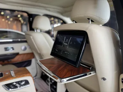 2019 Rolls-Royce Cullinan Silver Badge